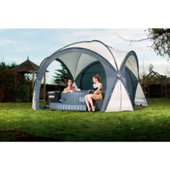 Abri Pour Spa Gonflable Bestway Lay-z Dôme -Piscines Ubbink Boutique abri spa gonflabe lay z bestway 58460 ambiance3 1