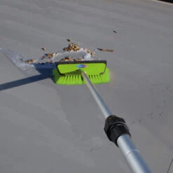 Balai Hydro Jet Xpro Pour Volet Et Couverture De Piscine Kerlis 16 Balai Hydro Jet Xpro Pour Volet Et Couverture De Piscine Kerlis -Piscines Ubbink Boutique balai hydro jet xpro volet couverture piscine kerlis 5