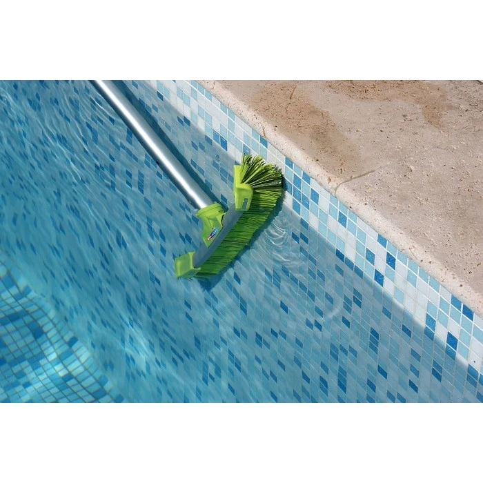 Balai De Piscine Pour Surfaces Dures Kerlis XPRO 3 Balai De Piscine Pour Surfaces Dures Kerlis XPRO