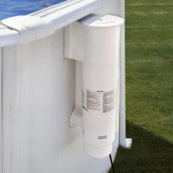 Épurateur / Skimmer à Cartouche GRE 3,8 M³/h -Piscines Ubbink Boutique skimmer ar125 ambiance