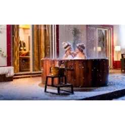 Spa Semi-rigide Bestway Lay-Z Spa HELSINKI AirJet 7 Places -Piscines Ubbink Boutique spa helsinki ambiance neige3 min 1